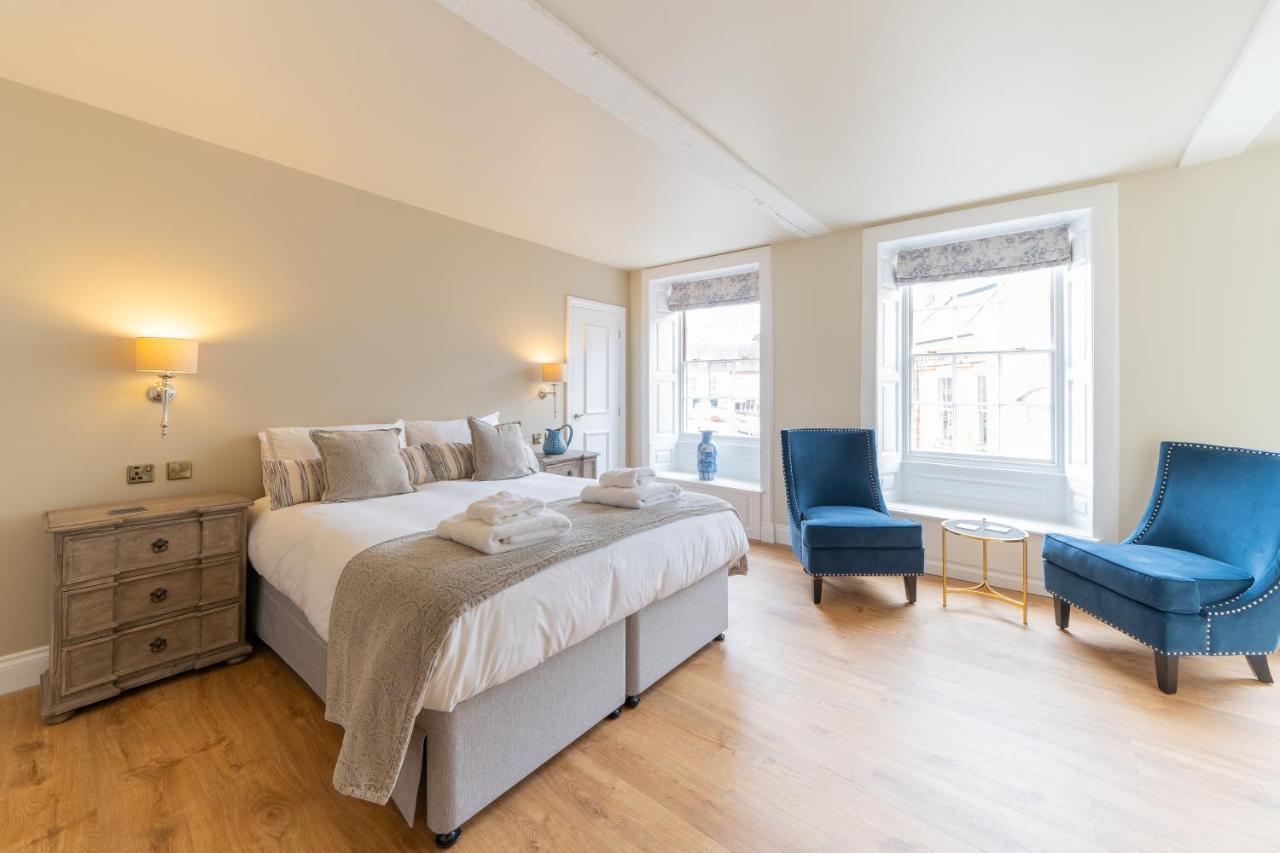 The Ironmongers Boutique Accommodation Эйлшем Экстерьер фото
