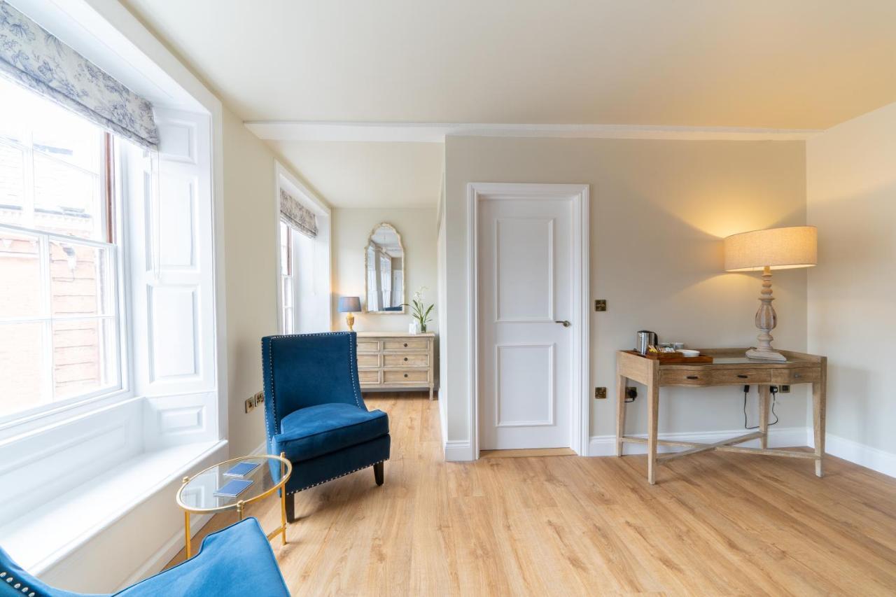 The Ironmongers Boutique Accommodation Эйлшем Экстерьер фото